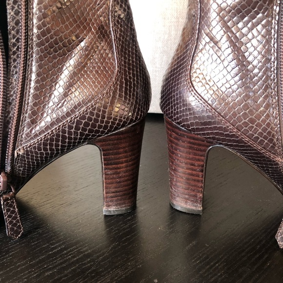 Cole Haan mid calf leather boot  lizard skin snakeskin pattern dark brown 8 - Picture 7 of 9